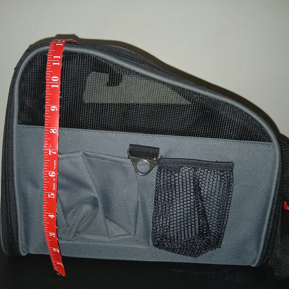 Iconic 2in1 Pet Carrier/Holder. *NEW* Grey With Straps And Travel Bag